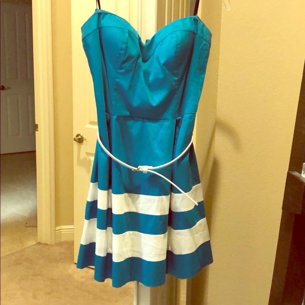 Strapless blue and white dress